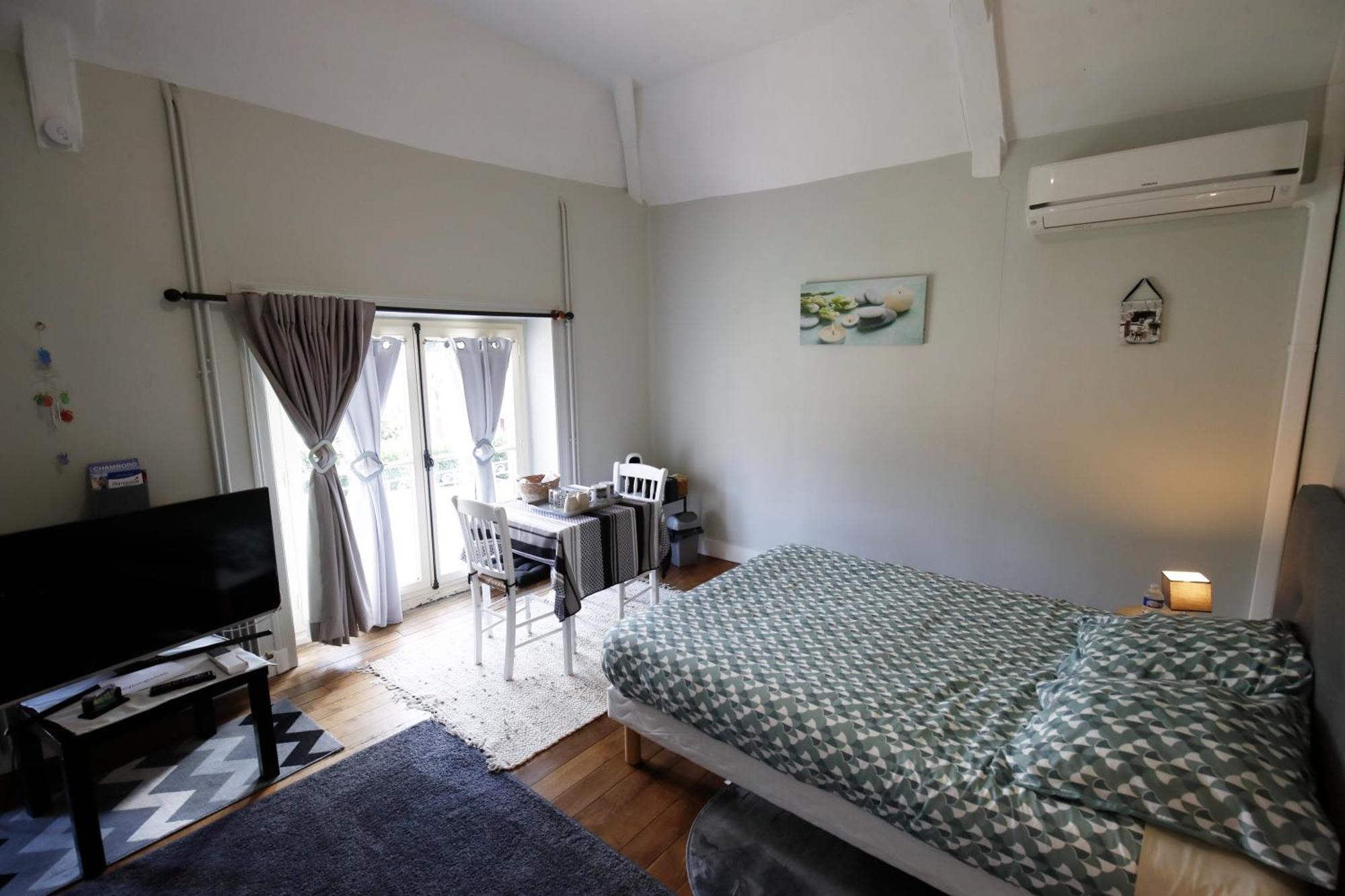 Chambres D'Hotes Chez Sylvie Donnemain-Saint-Mames Екстер'єр фото