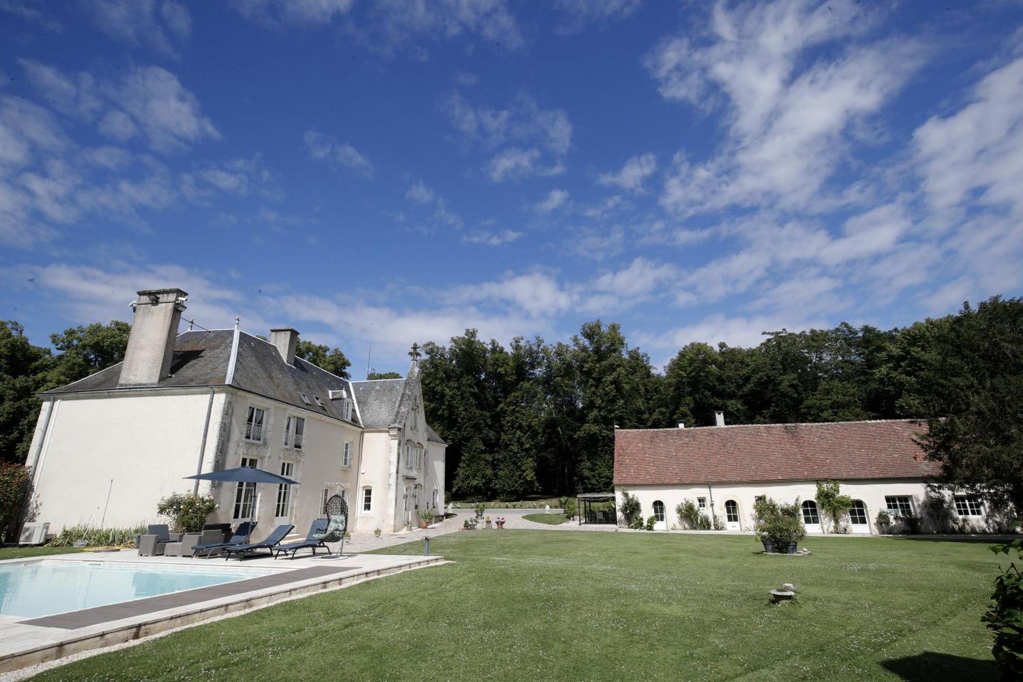 Chambres D'Hotes Chez Sylvie Donnemain-Saint-Mames Екстер'єр фото